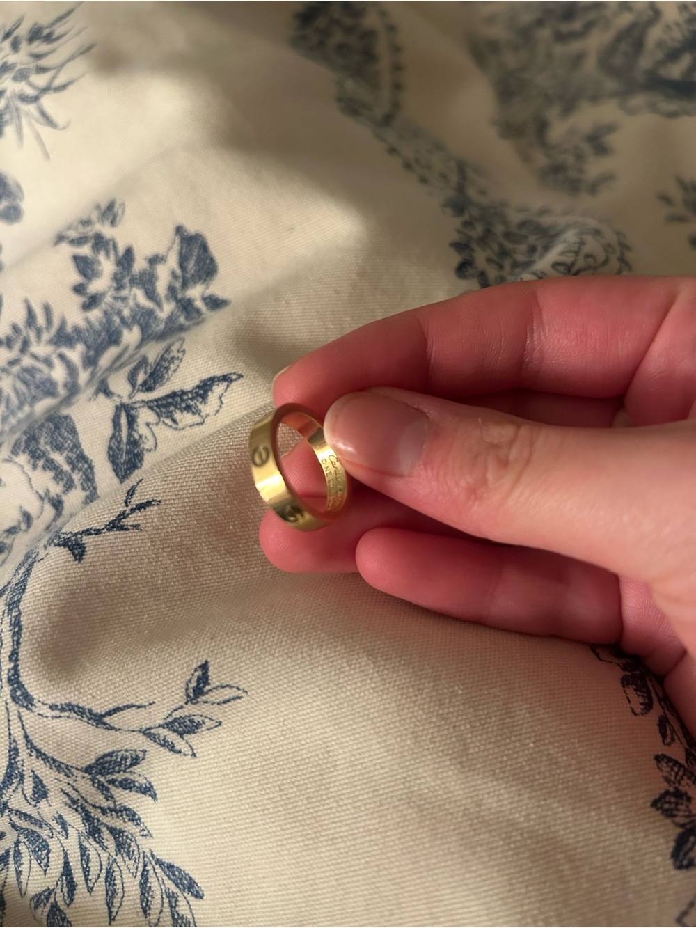 Love ring - Picture 8 of 9